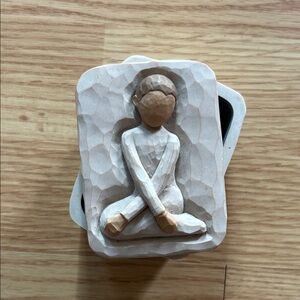 Willow Tree Beige Carved Sitting Figure Trinket Box